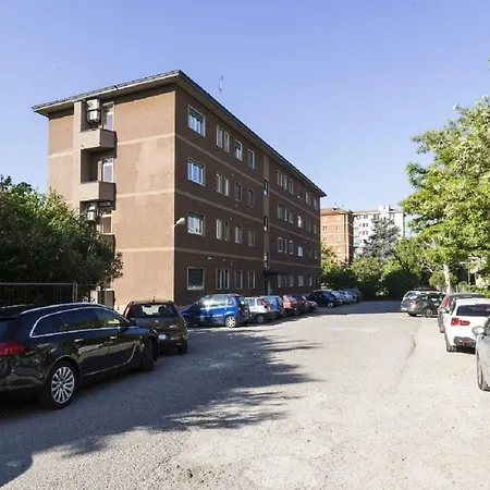 Tagiura Apartment Mailand